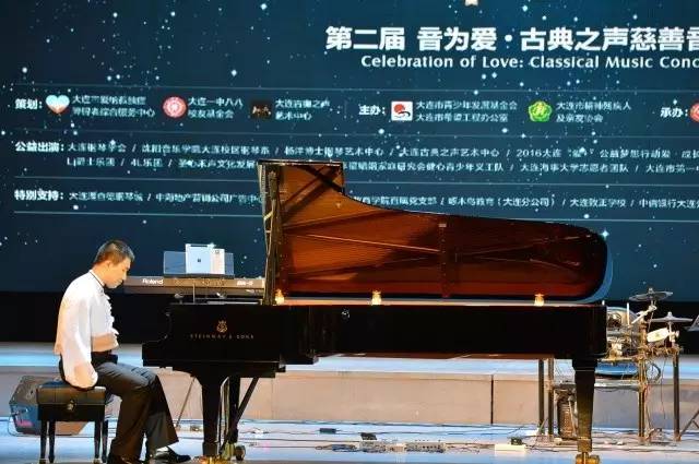 豪华小区里的物管之争_门票收入物管局